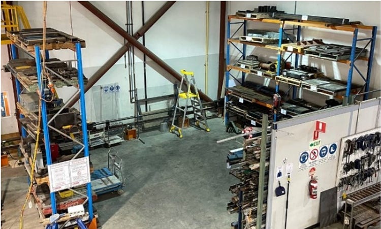 Available gear for accommodating different test setups